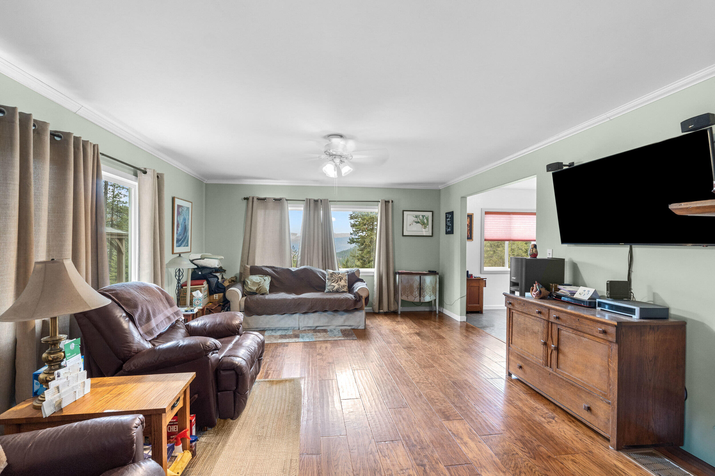 
                        Property photograph at
                        2852 HORSESHOE LAKE RD
                      