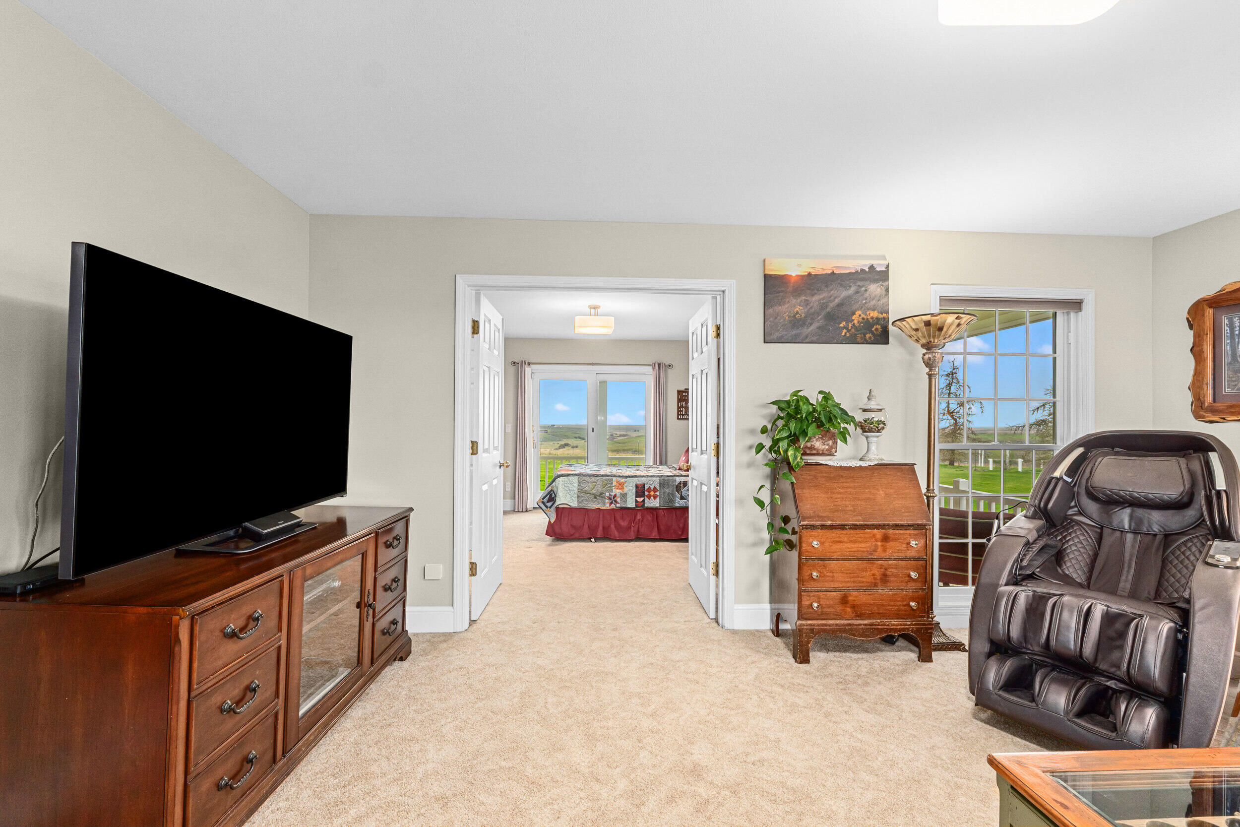 
                        Property photograph at
                        34462 COTTONWOOD CREEK RD E
                      