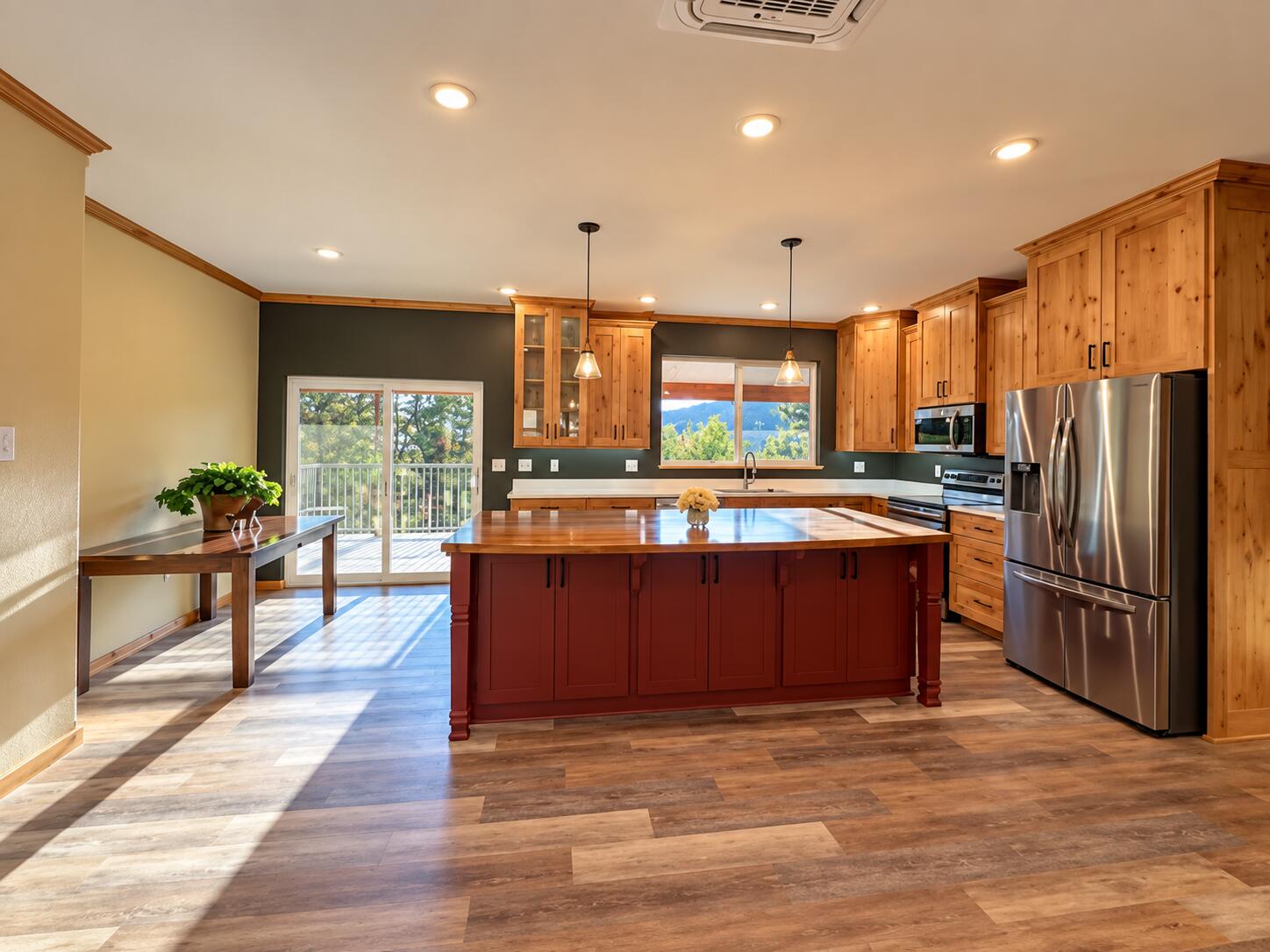 
                        Property photograph at
                        1420 SHERMAN VIEW WAY
                      
