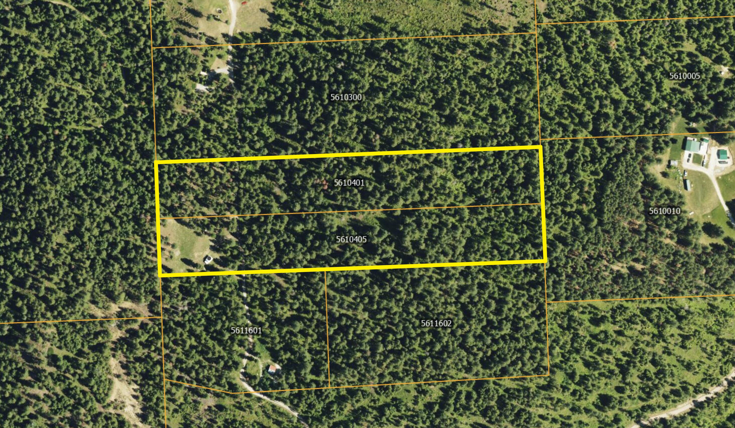 
                        Property photograph at
                        2559 UNITED COPPER MINE RD
                      