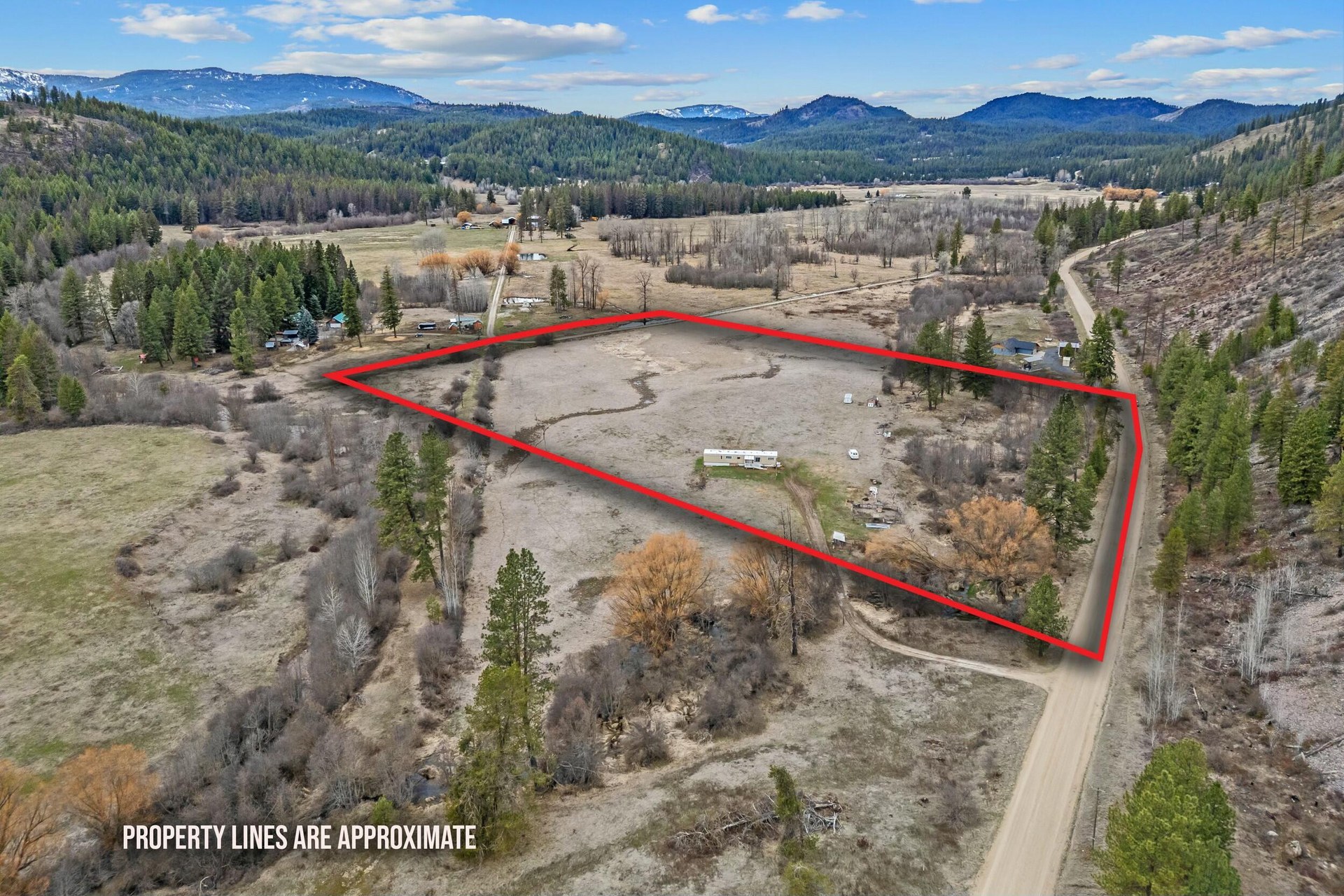 
                        Property photograph at
                        3032 WRIGHTS VALLEY RD
                      