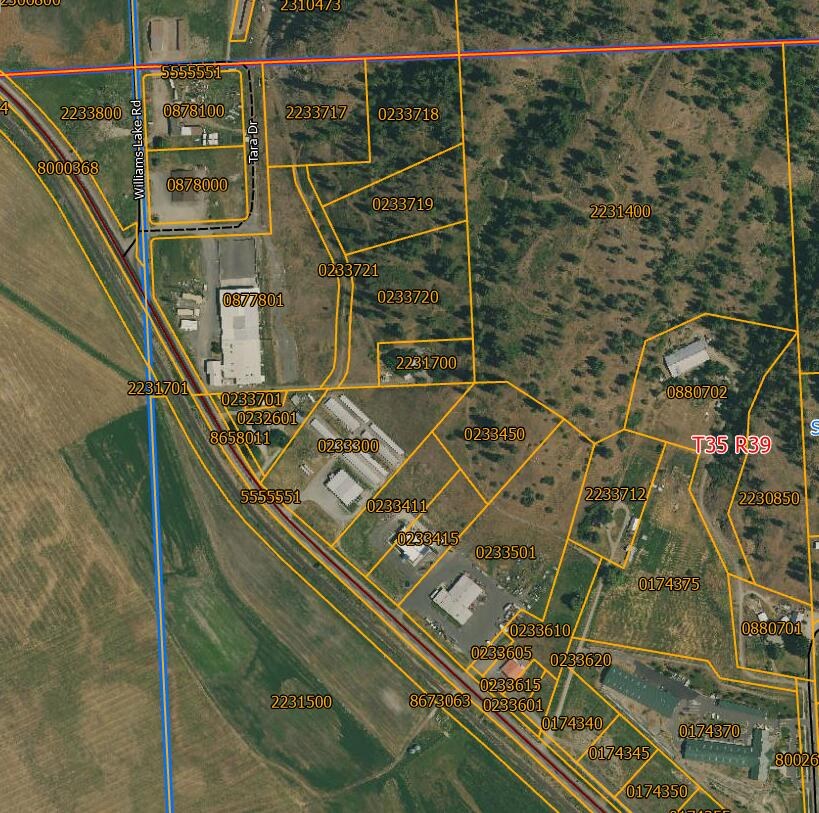 
                        Property photograph at
                        2XX HWY 395 N #A
                      