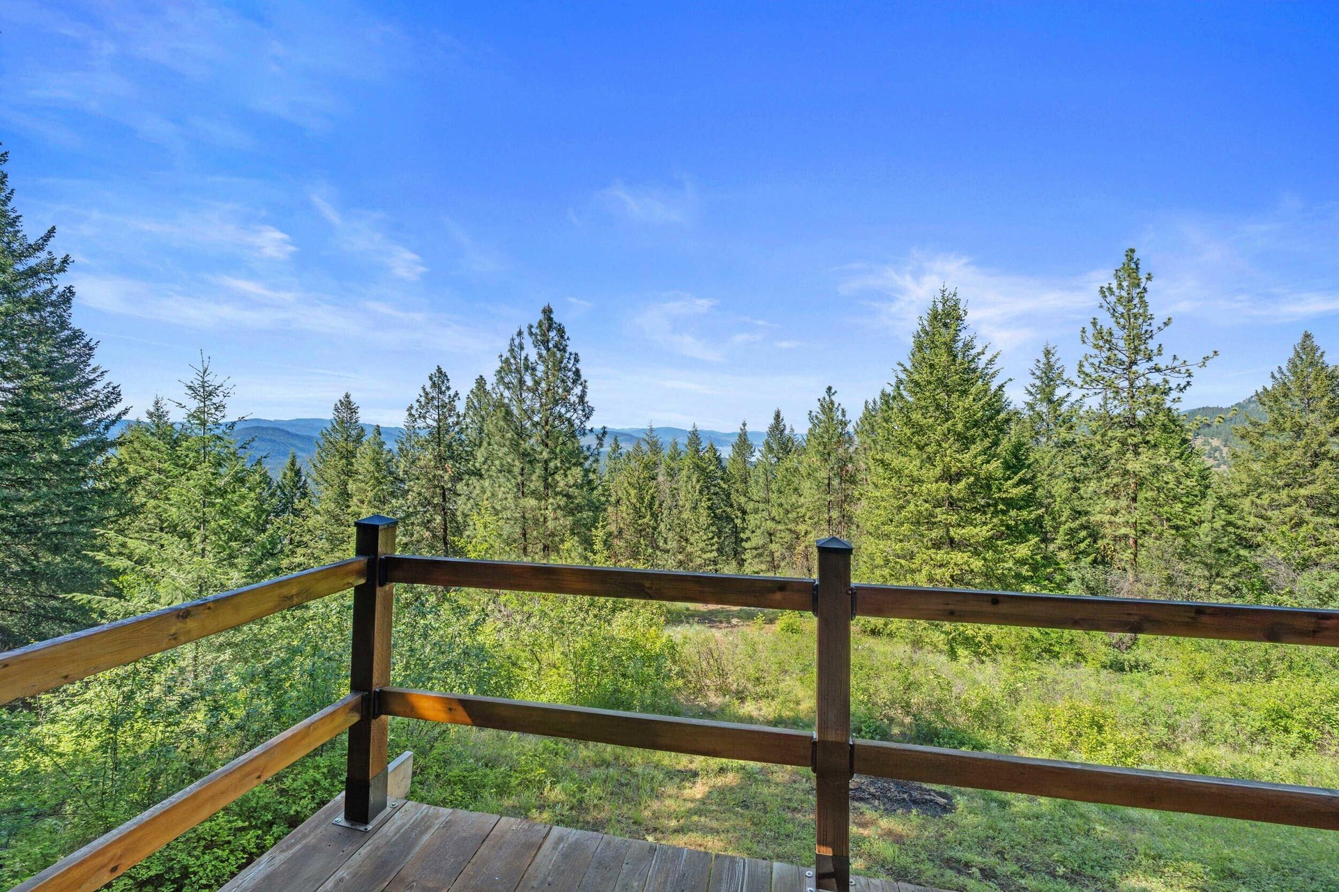 
                        Property photograph at
                        41XX BISSEL RD
                      