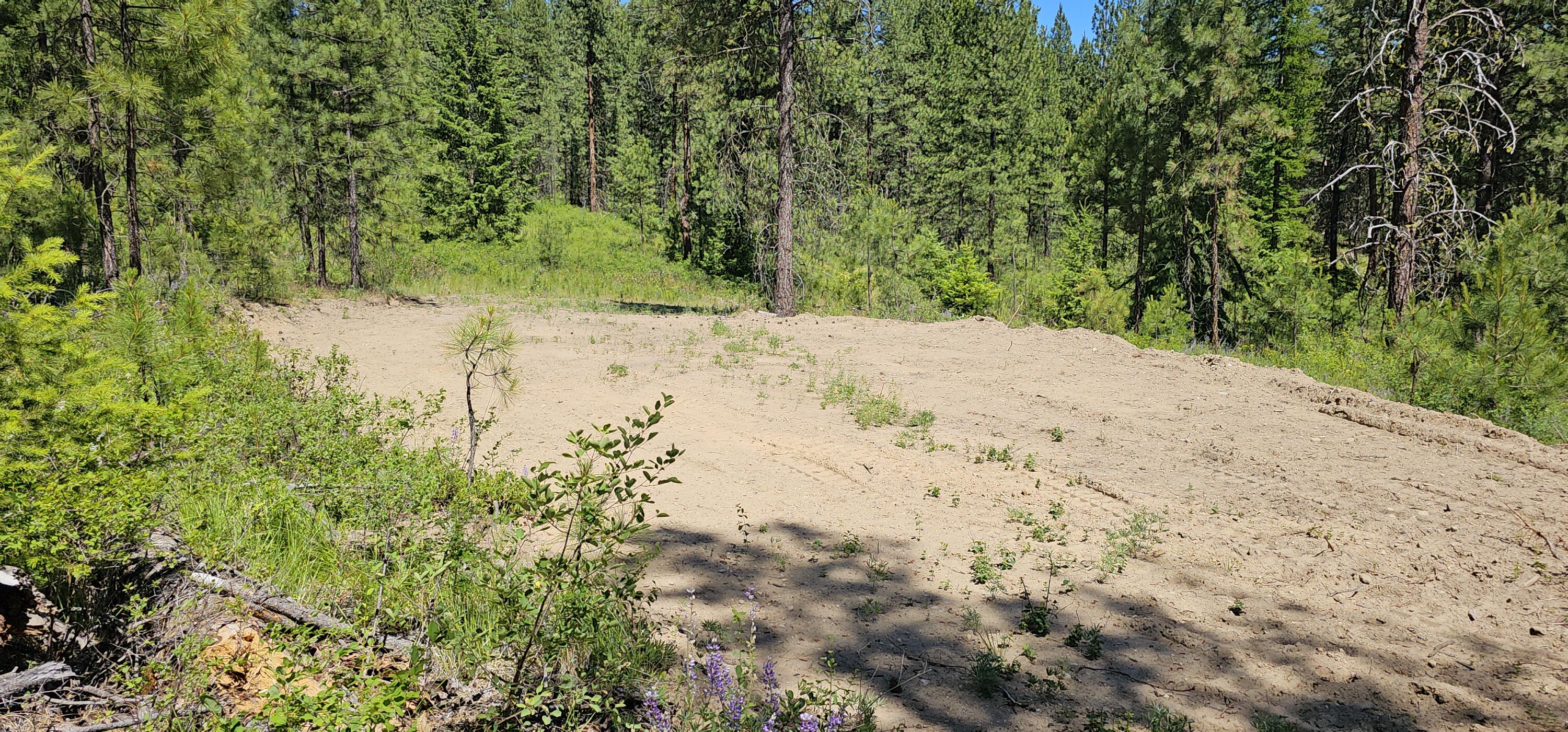 
                        Property photograph at
                        20X LYNX CREEK RD
                      