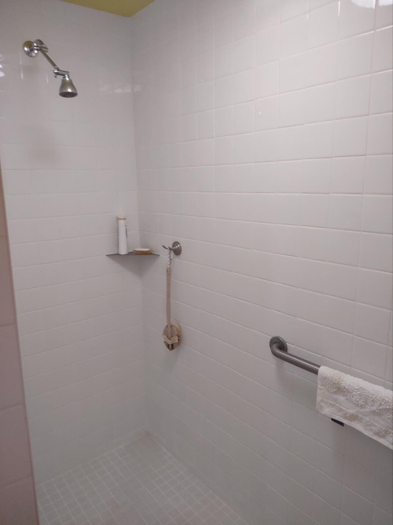 
                        Property photograph at
                        2175 W MCMANAMON RD
                      