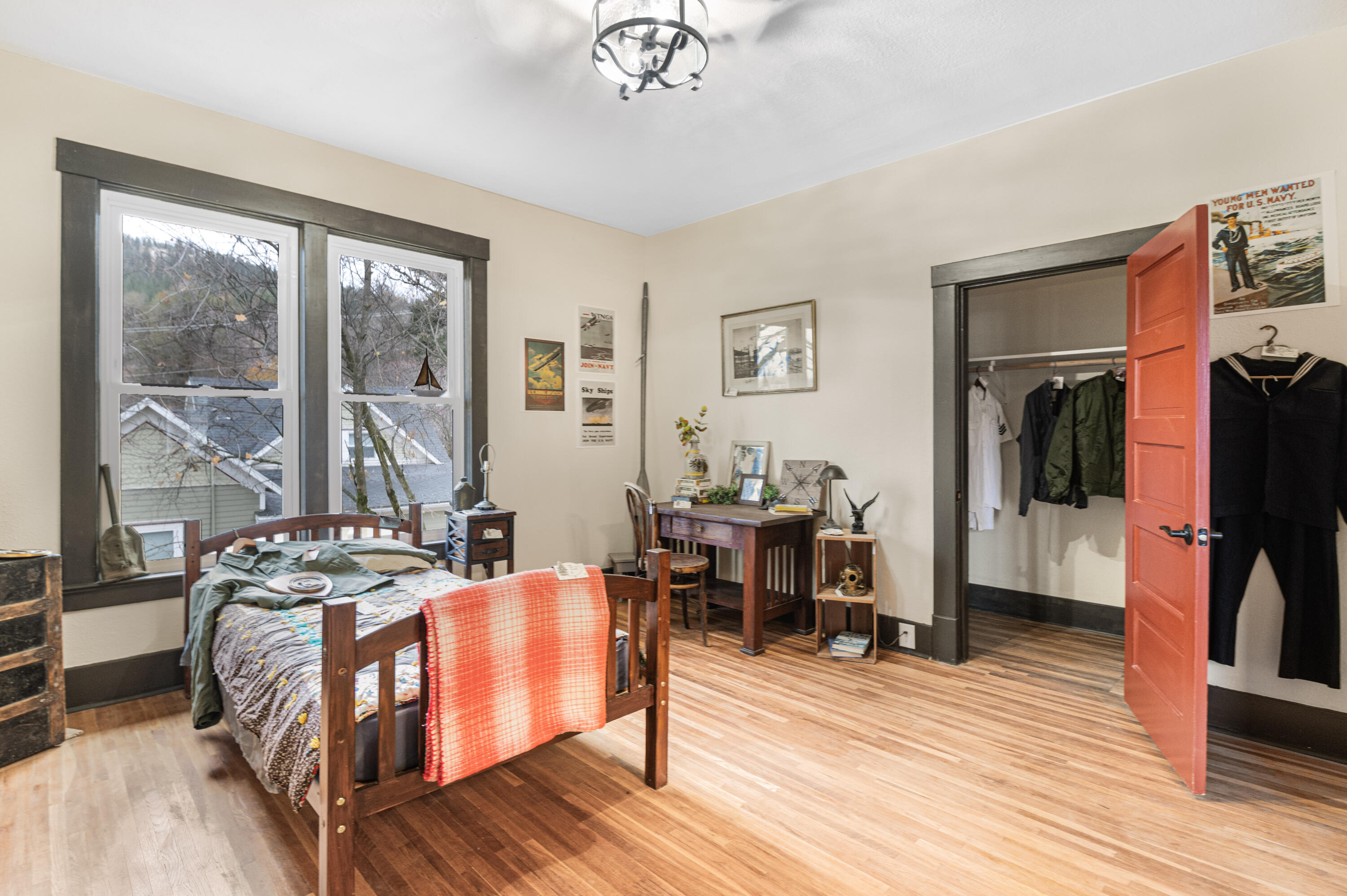 
                        Property photograph at
                        640 N ELM ST
                      