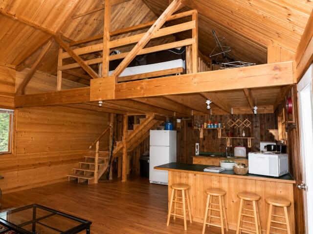 
                        Property photograph at
                        3121 FIFTEEN MILE CREEK RD
                      