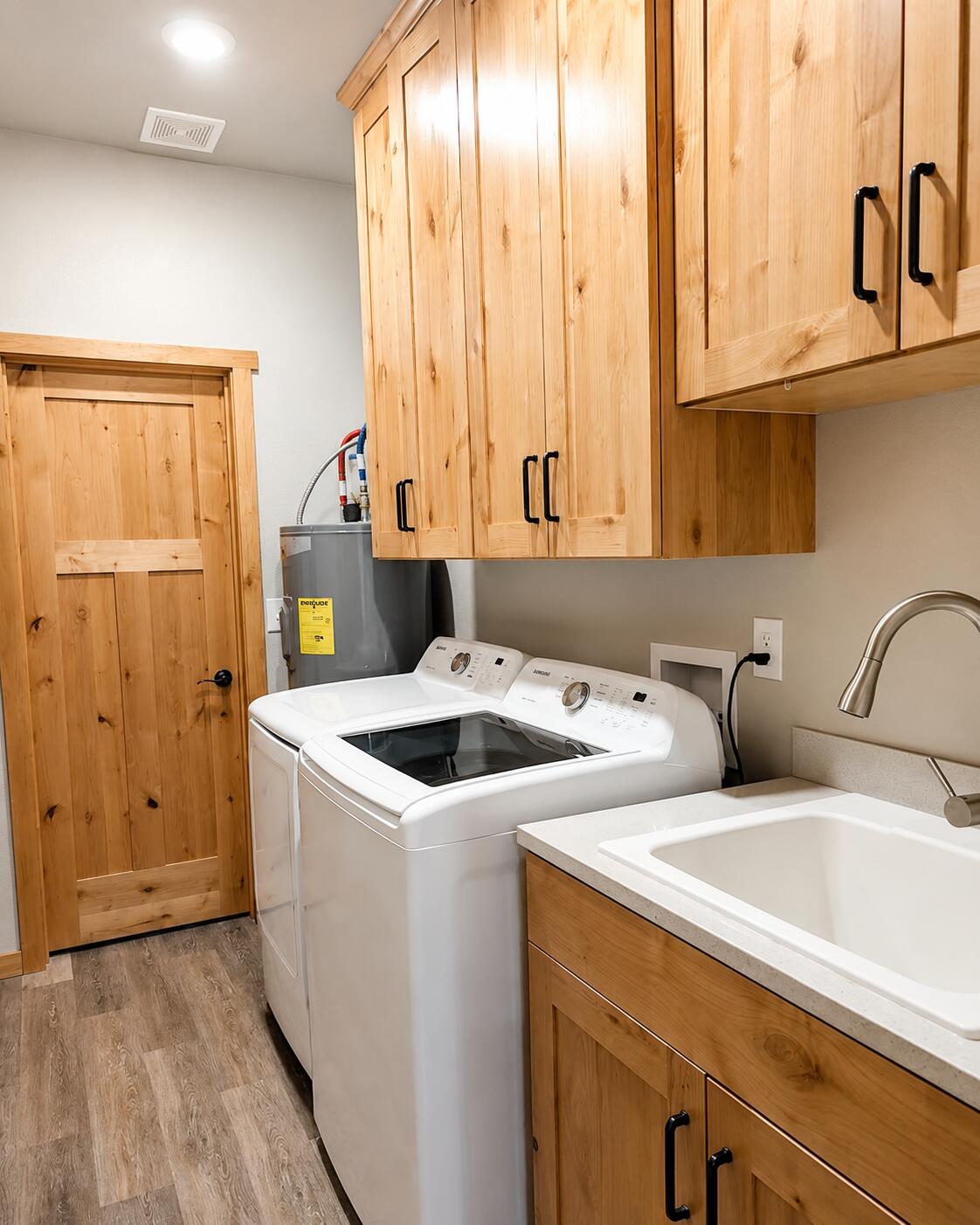 
                        Property photograph at
                        1420 SHERMAN VIEW WAY
                      