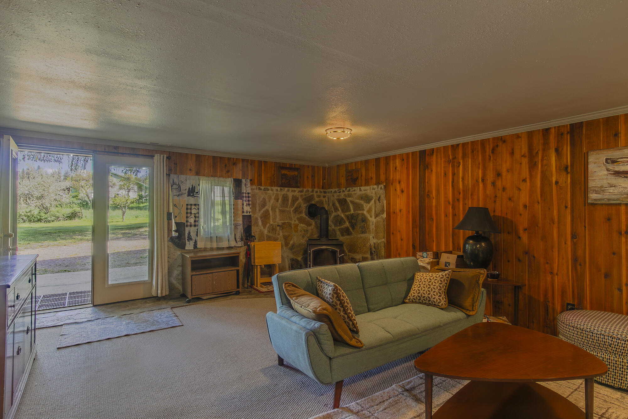 
                        Property photograph at
                        798 BARZEE RD
                      