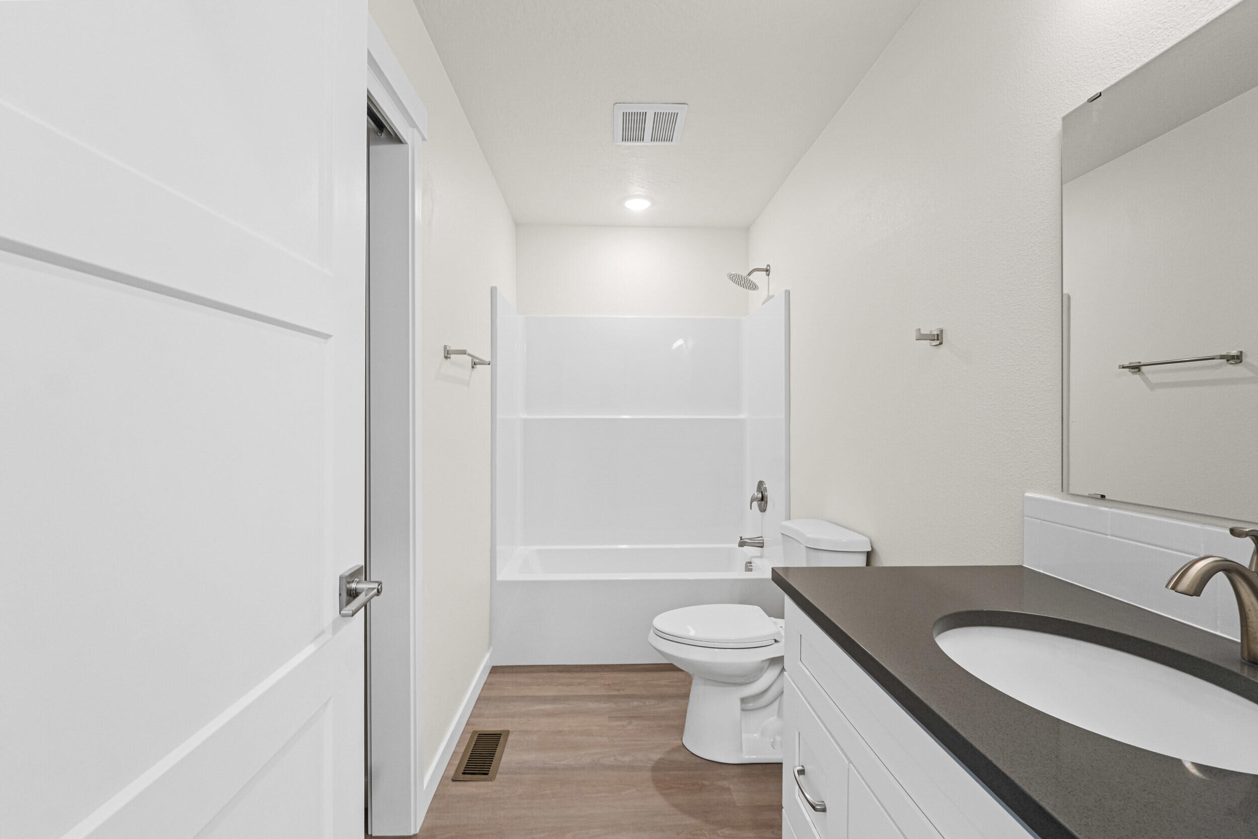 
                        Property photograph at
                        2528 CANYON CREST WAY
                      