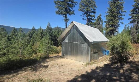 
                        Property photograph at
                        1080 MIDDLE BASIN RD
                      