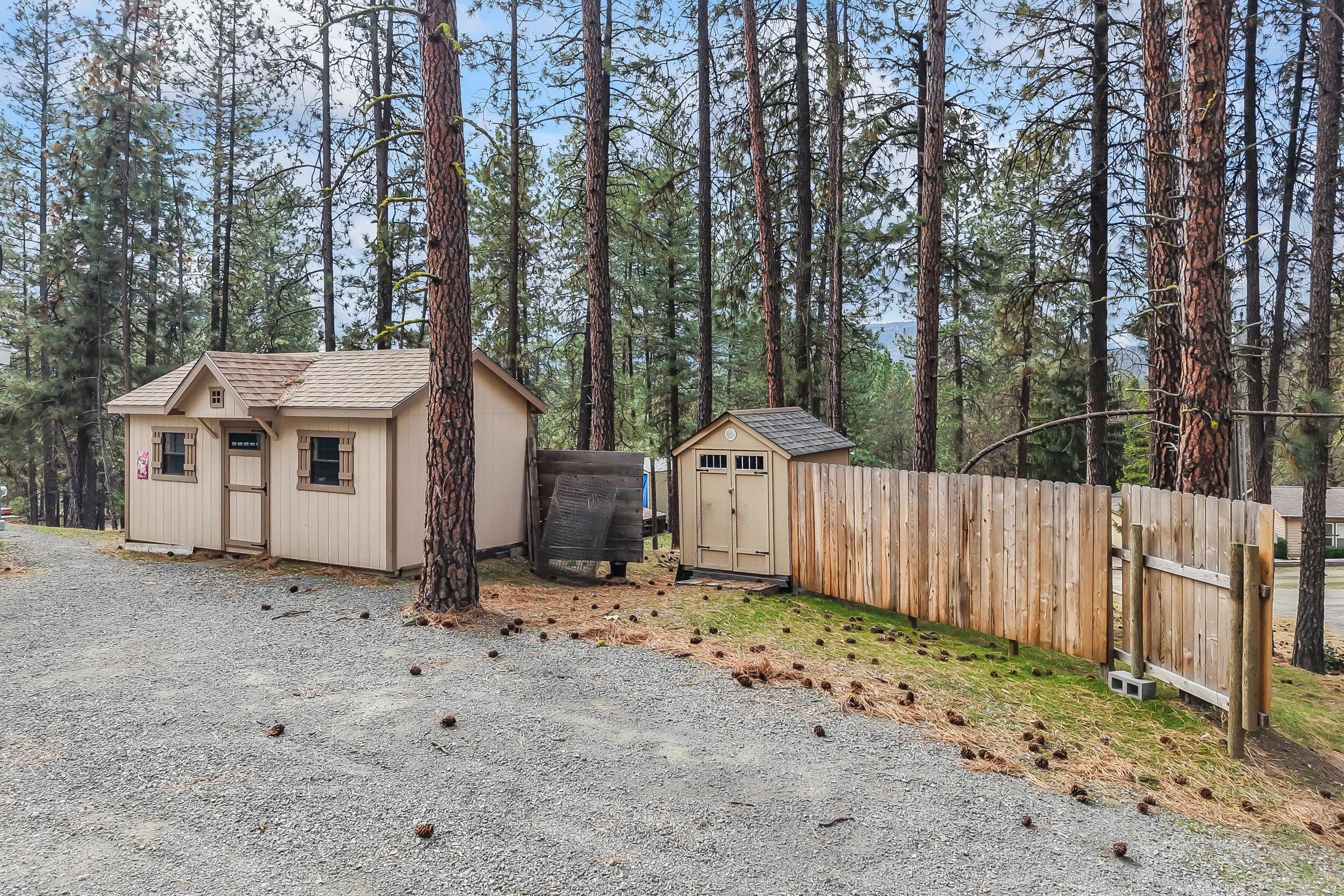 
                        Property photograph at
                        1477 COLLEGE LN
                      