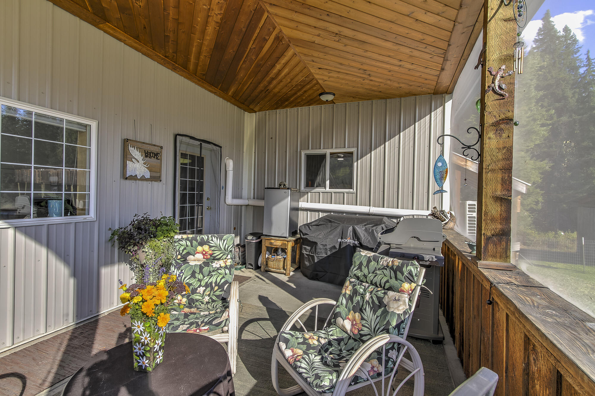 
                        Property photograph at
                        3829 DEEP LAKE BOUNDARY RD
                      