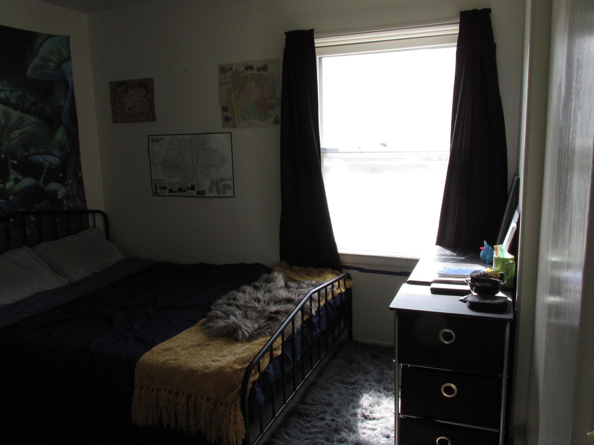 
                        Property photograph at
                        1325 S MAIN ST
                      