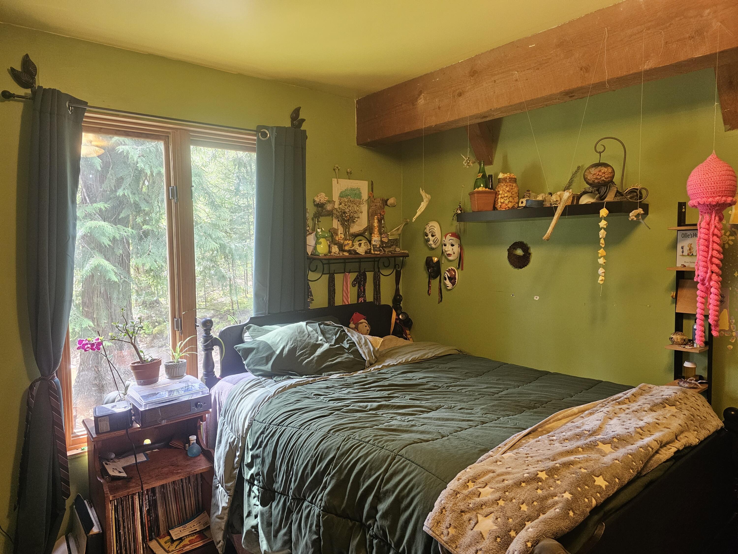 
                        Property photograph at
                        398462 HIGHWAY 20
                      