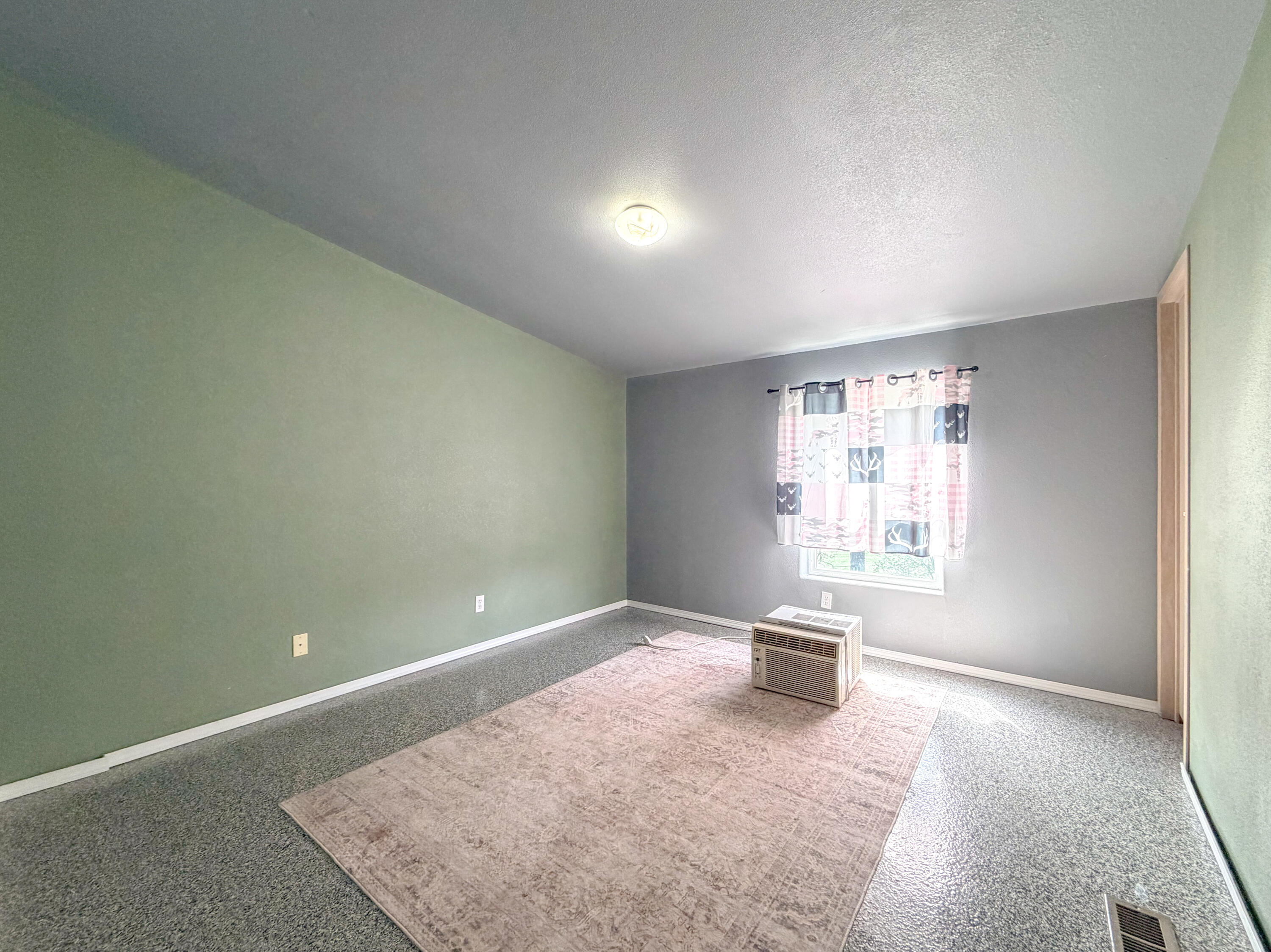 
                        Property photograph at
                        2897 MCNITT RD
                      