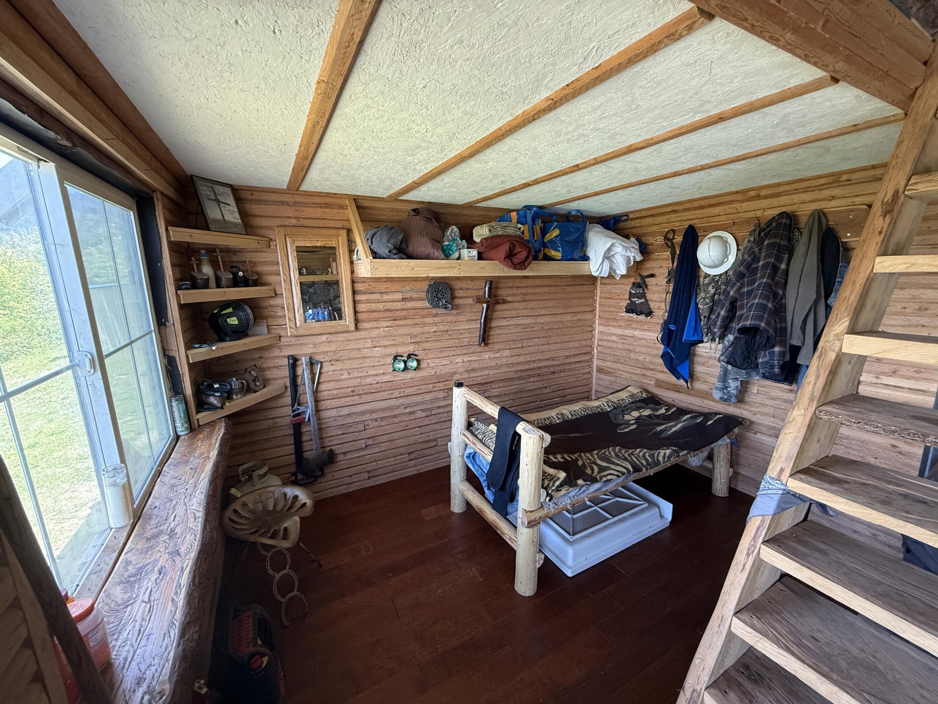 
                        Property photograph at
                        3774-C DAISY MINE RD
                      