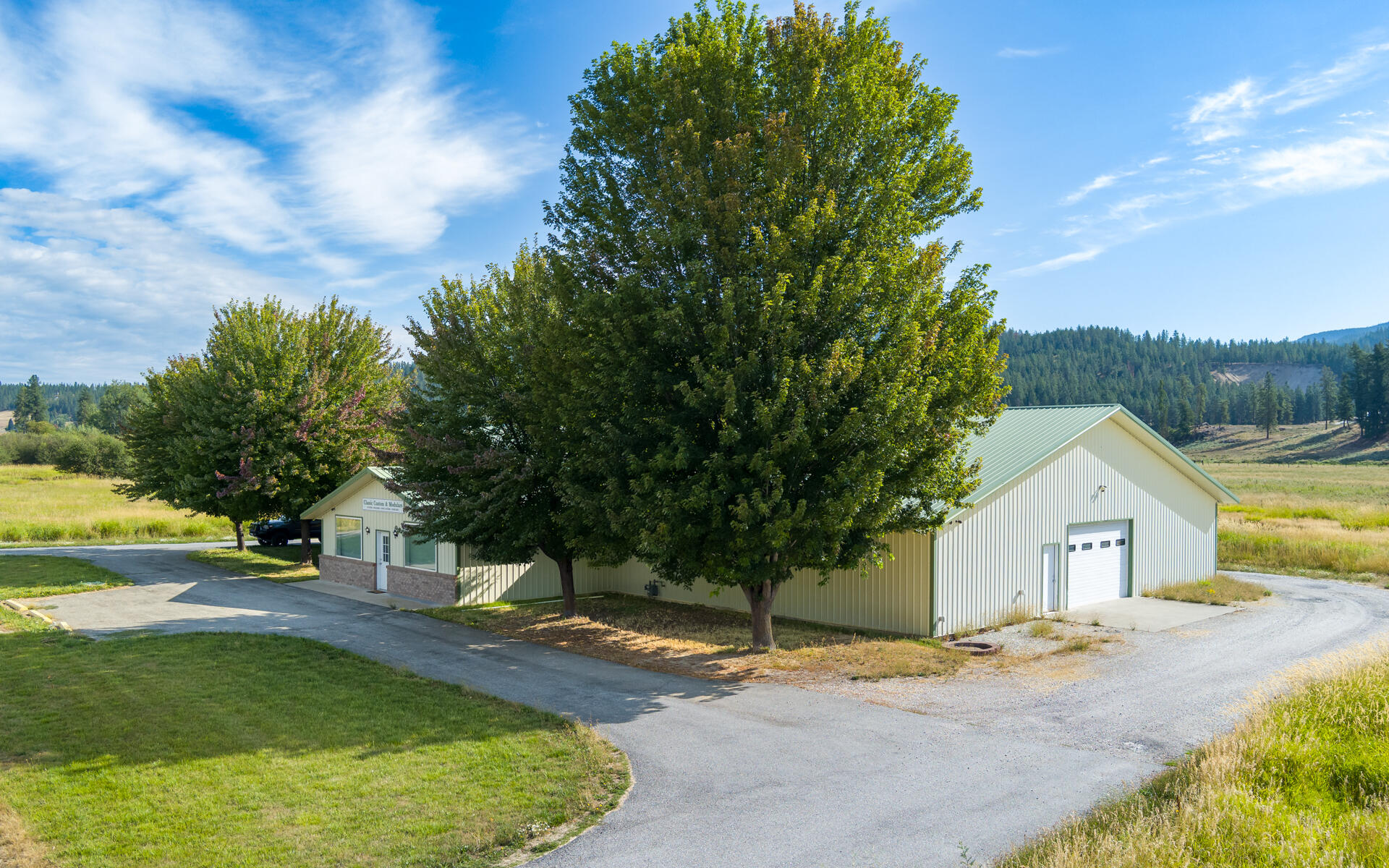 
                        Property photograph at
                        634 N 7TH ST E
                      