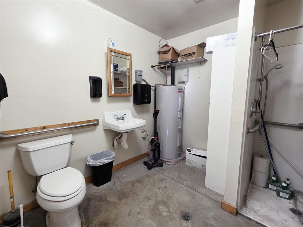 
                        Property photograph at
                        111 W 1ST ST
                      