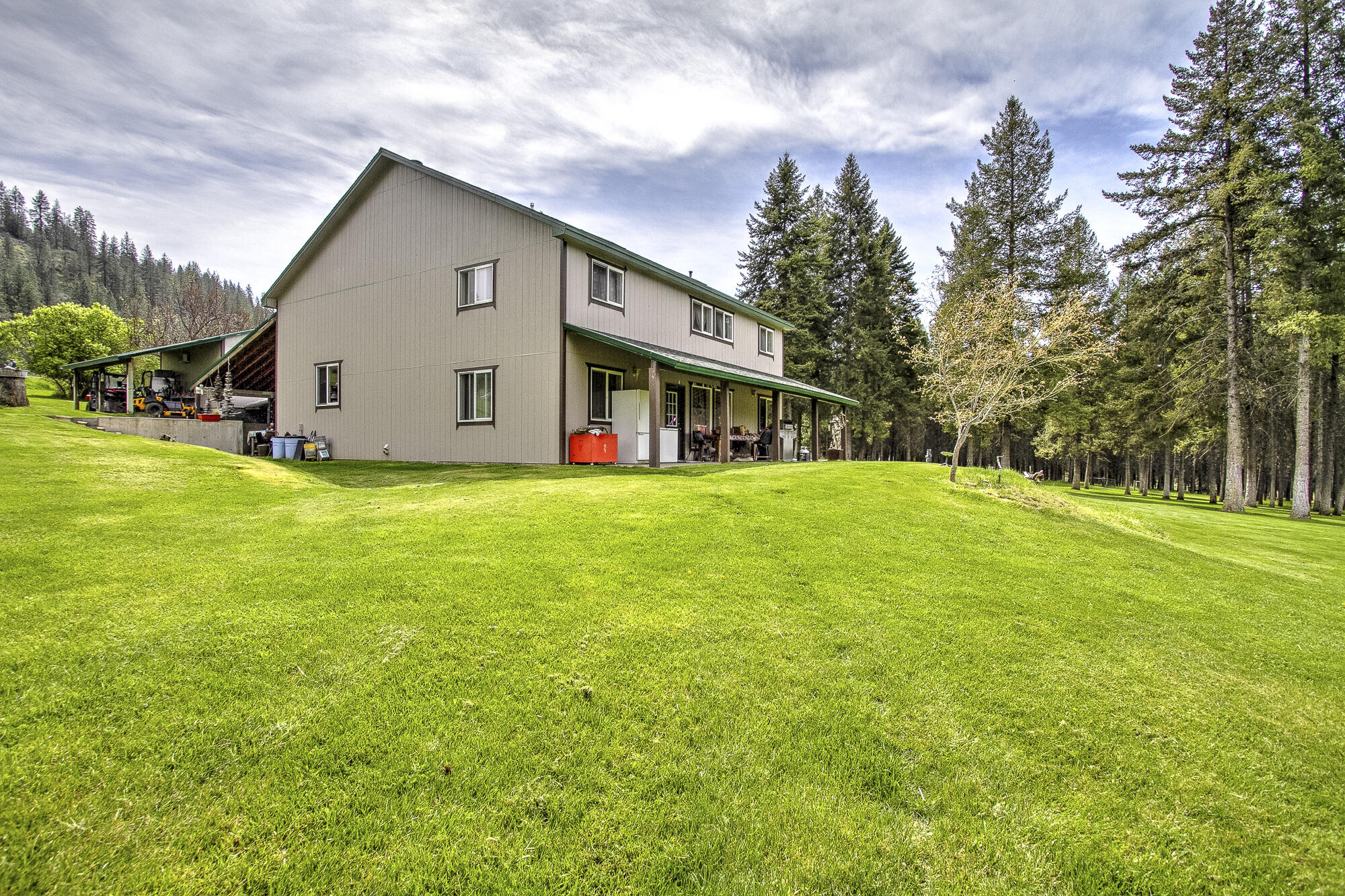 
                        Property photograph at
                        6731 RIVER WAY
                      