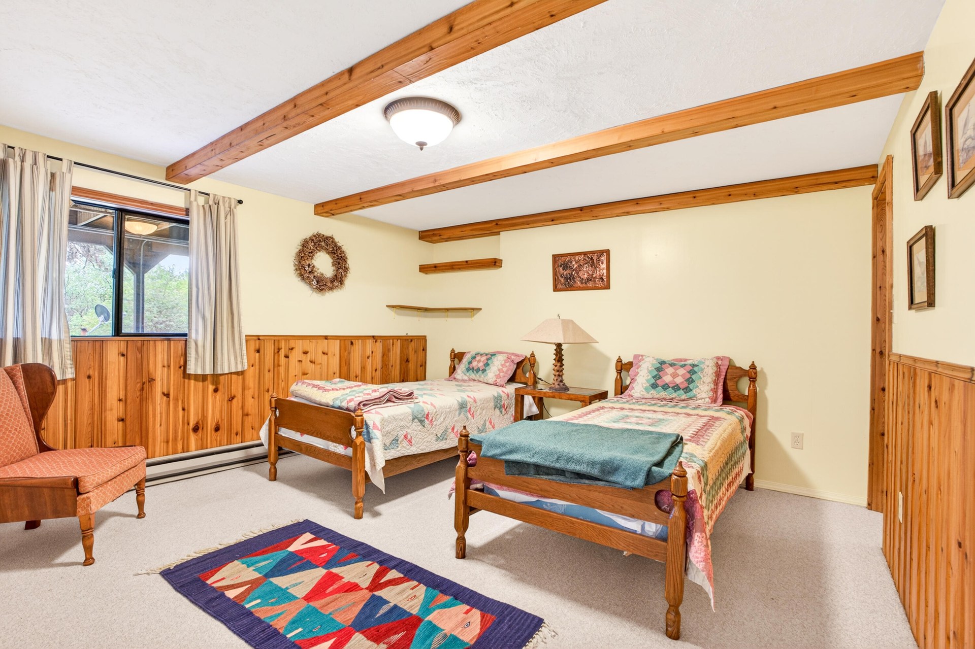 
                        Property photograph at
                        59 BISBEE CREEK LN
                      