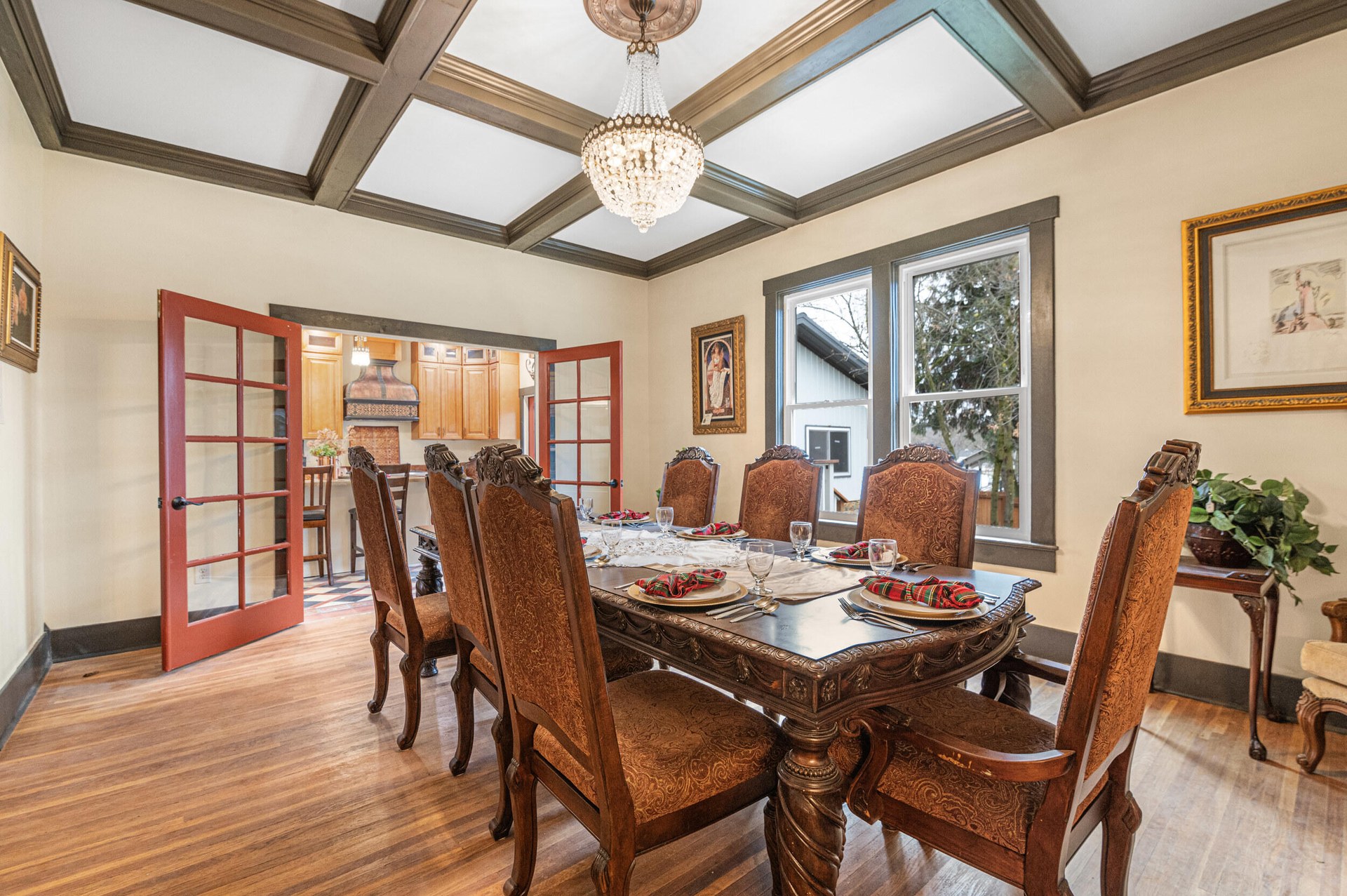 
                        Property photograph at
                        640 N ELM ST
                      