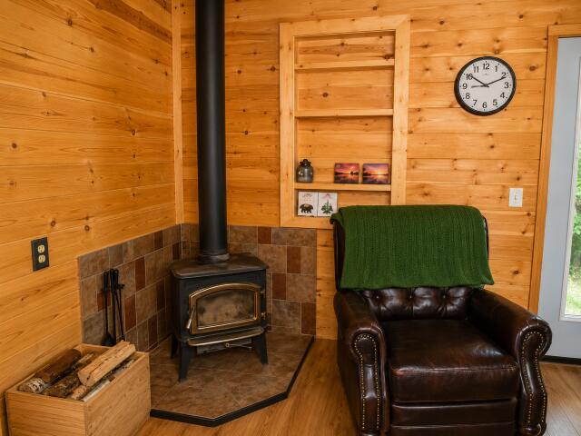 
                        Property photograph at
                        3121 FIFTEEN MILE CREEK RD
                      