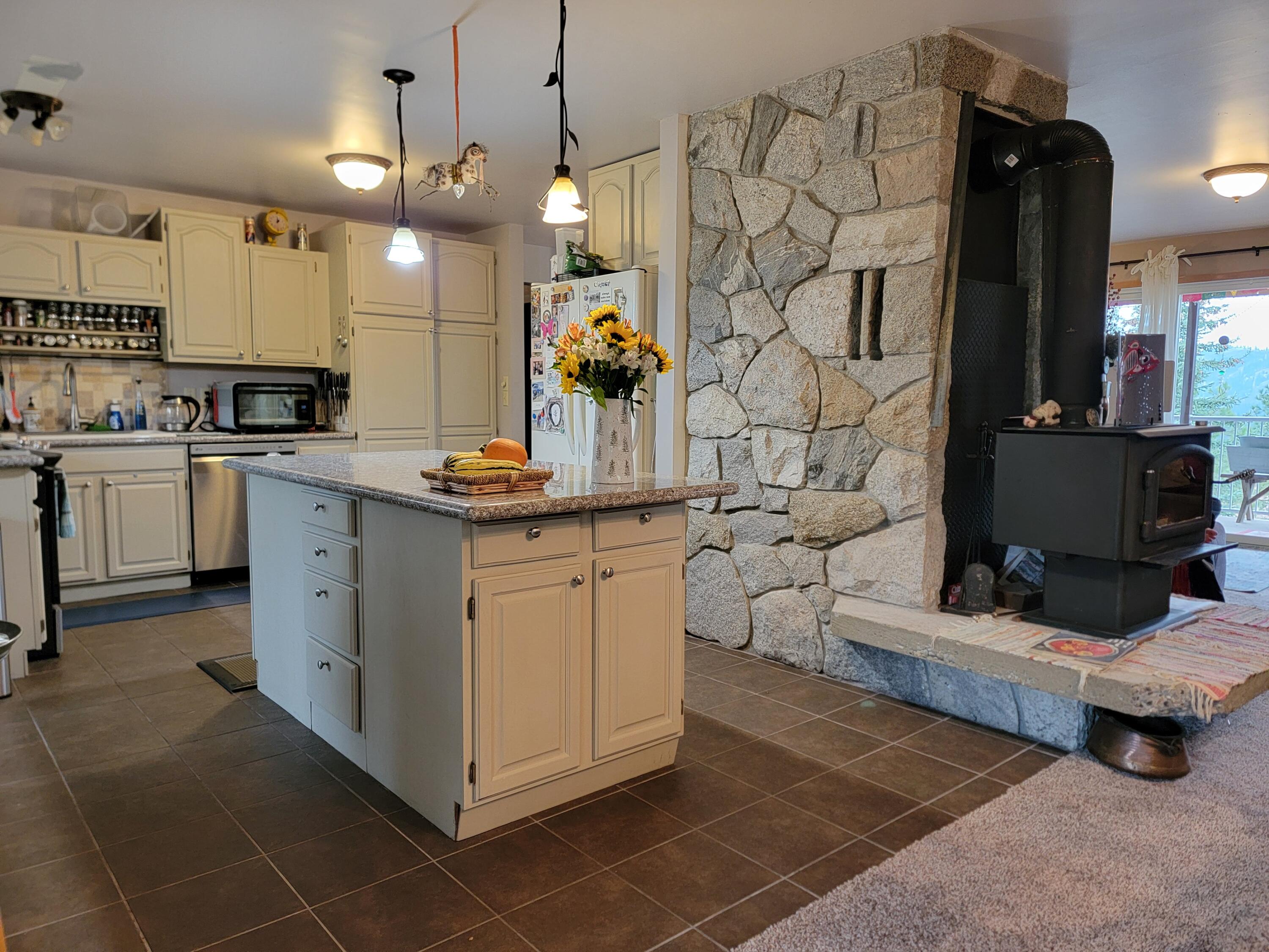 
                        Property photograph at
                        55 GOLD MOUNTAIN RD
                      