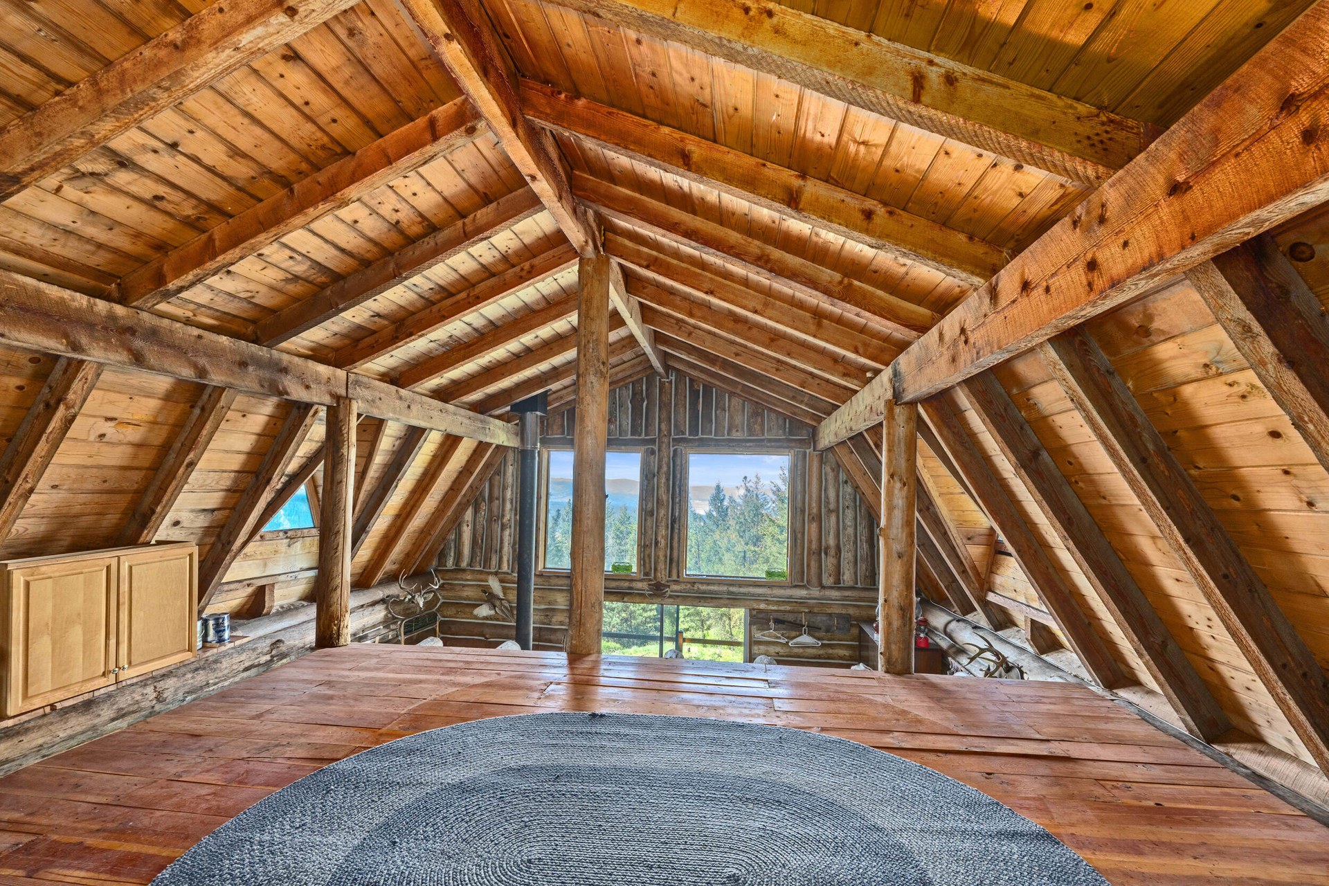 
                        Property photograph at
                        41XX BISSEL RD
                      