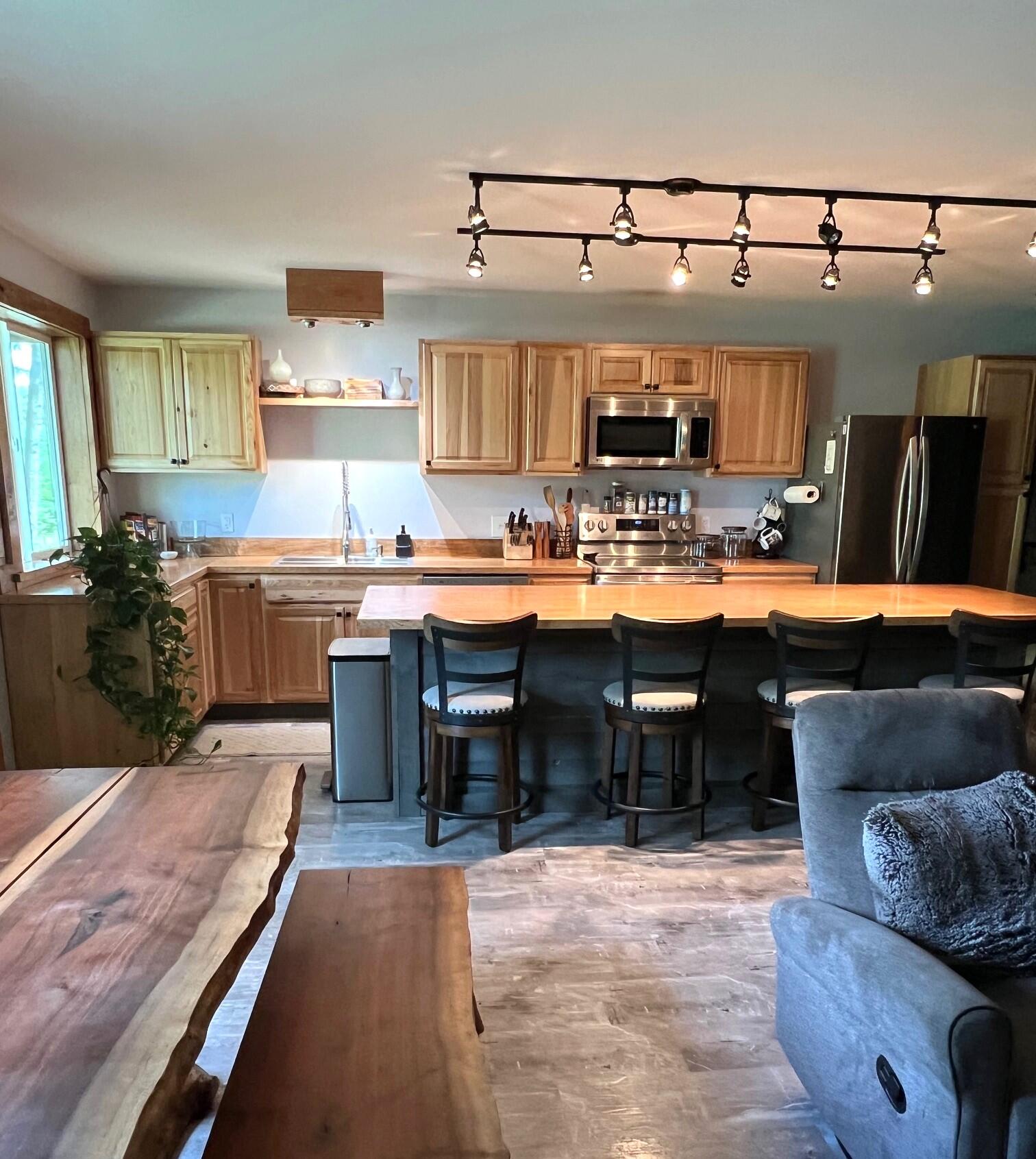 
                        Property photograph at
                        1496 Q HIGHWAY 20 E
                      