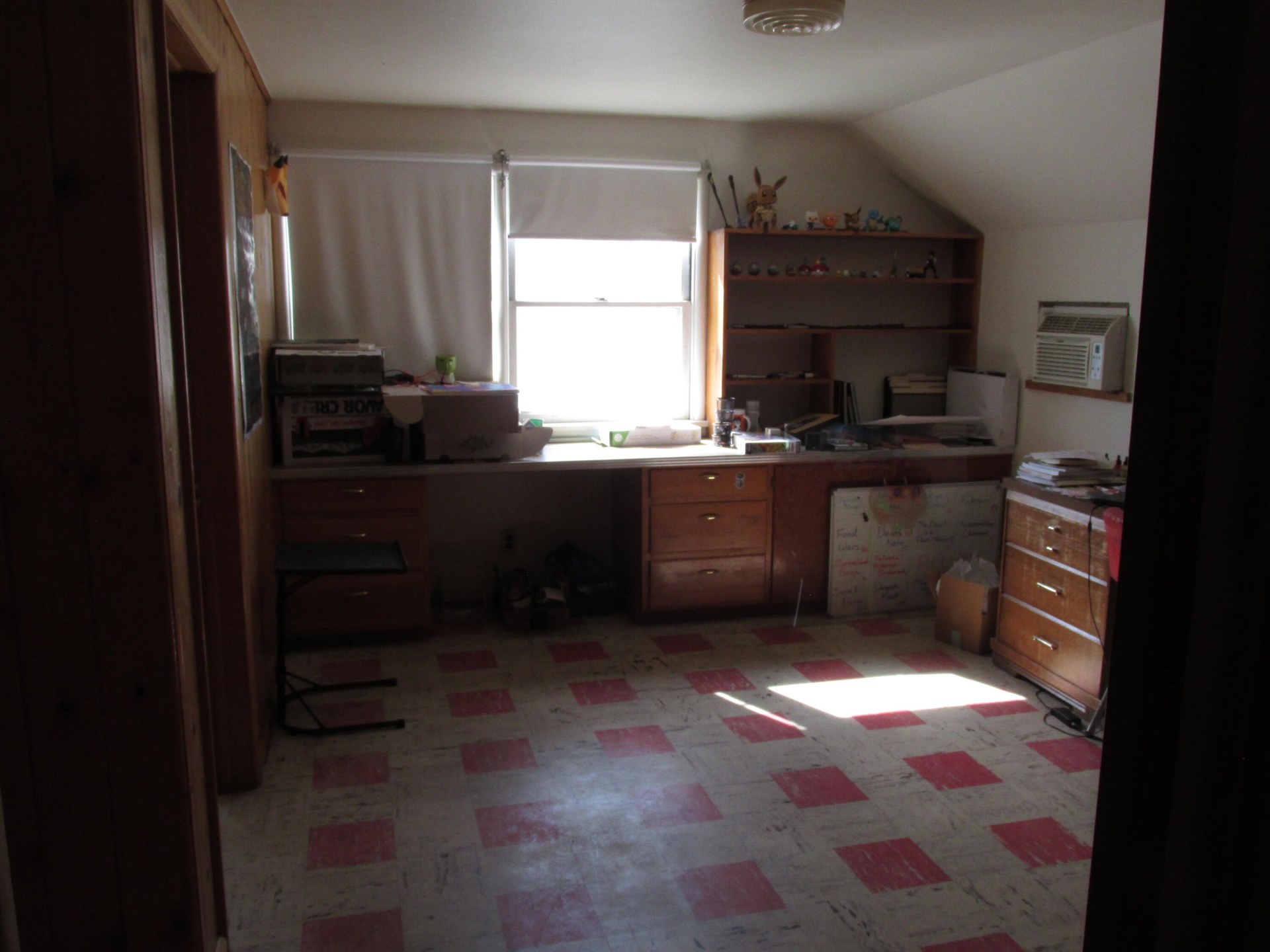 
                        Property photograph at
                        1325 S MAIN ST
                      