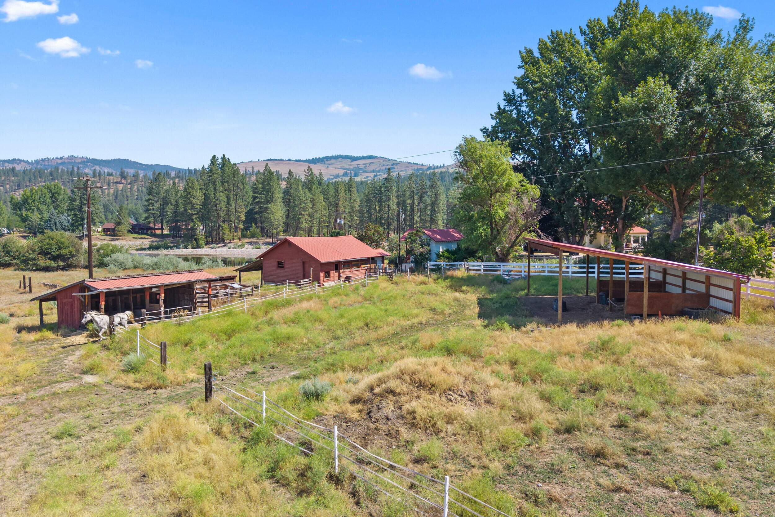 
                        Property photograph at
                        2339 KETTLE RIVER RD
                      