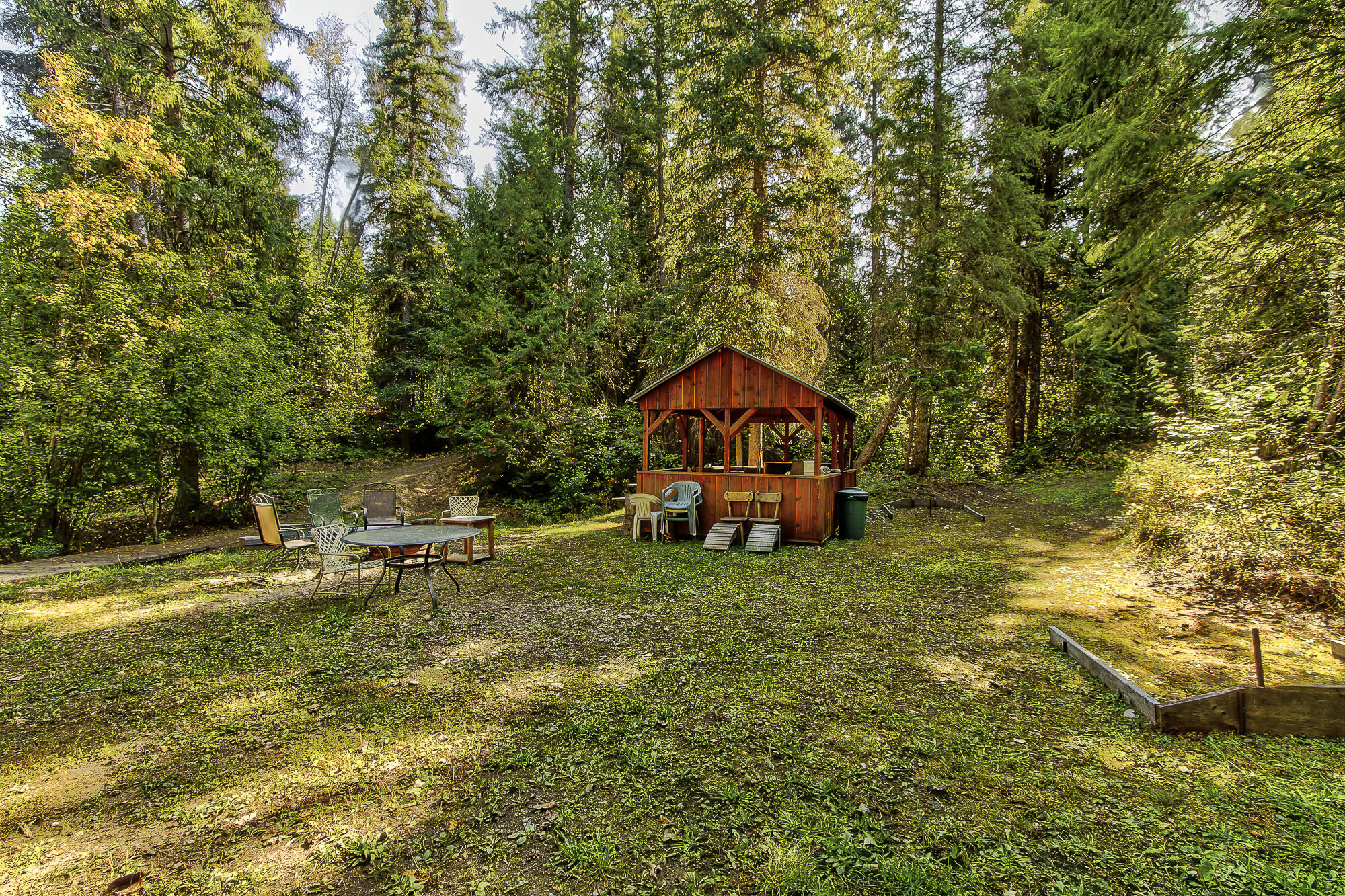 
                        Property photograph at
                        3829 DEEP LAKE BOUNDARY RD
                      