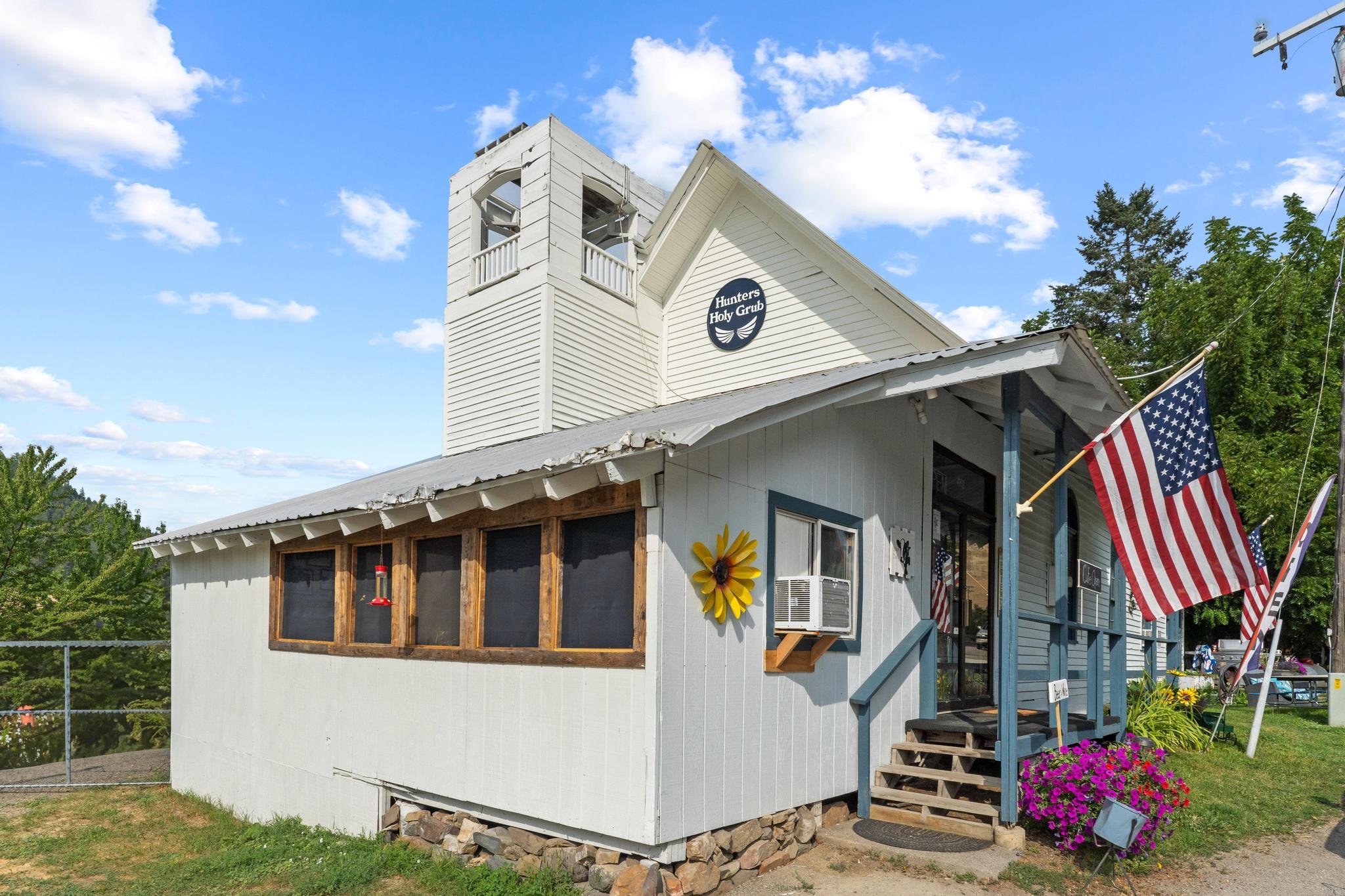 
                        Property photograph at
                        4952 HIGHWAY 25 S
                      