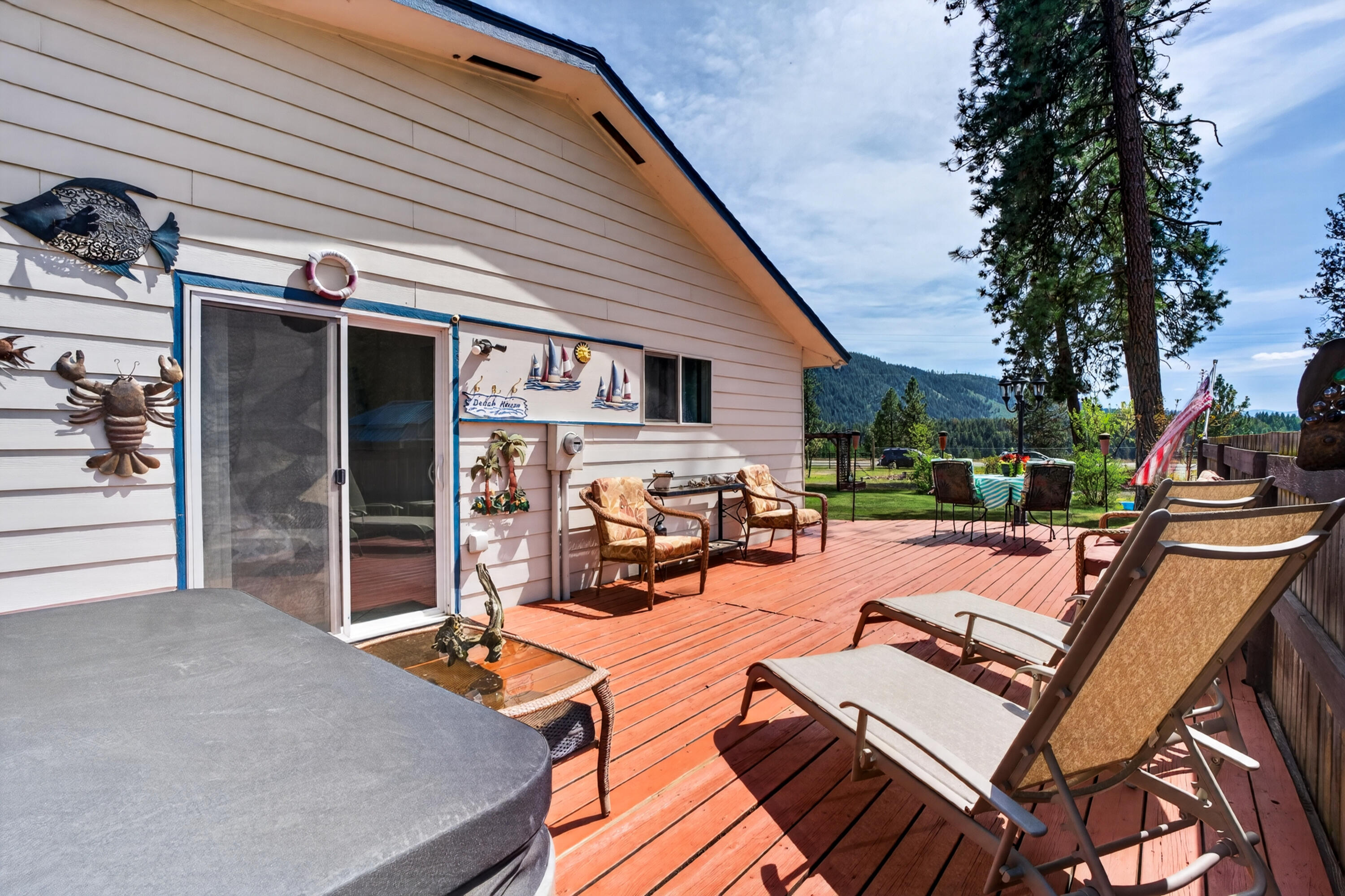 
                        Property photograph at
                        762 JOSEPH JESSICA RD
                      