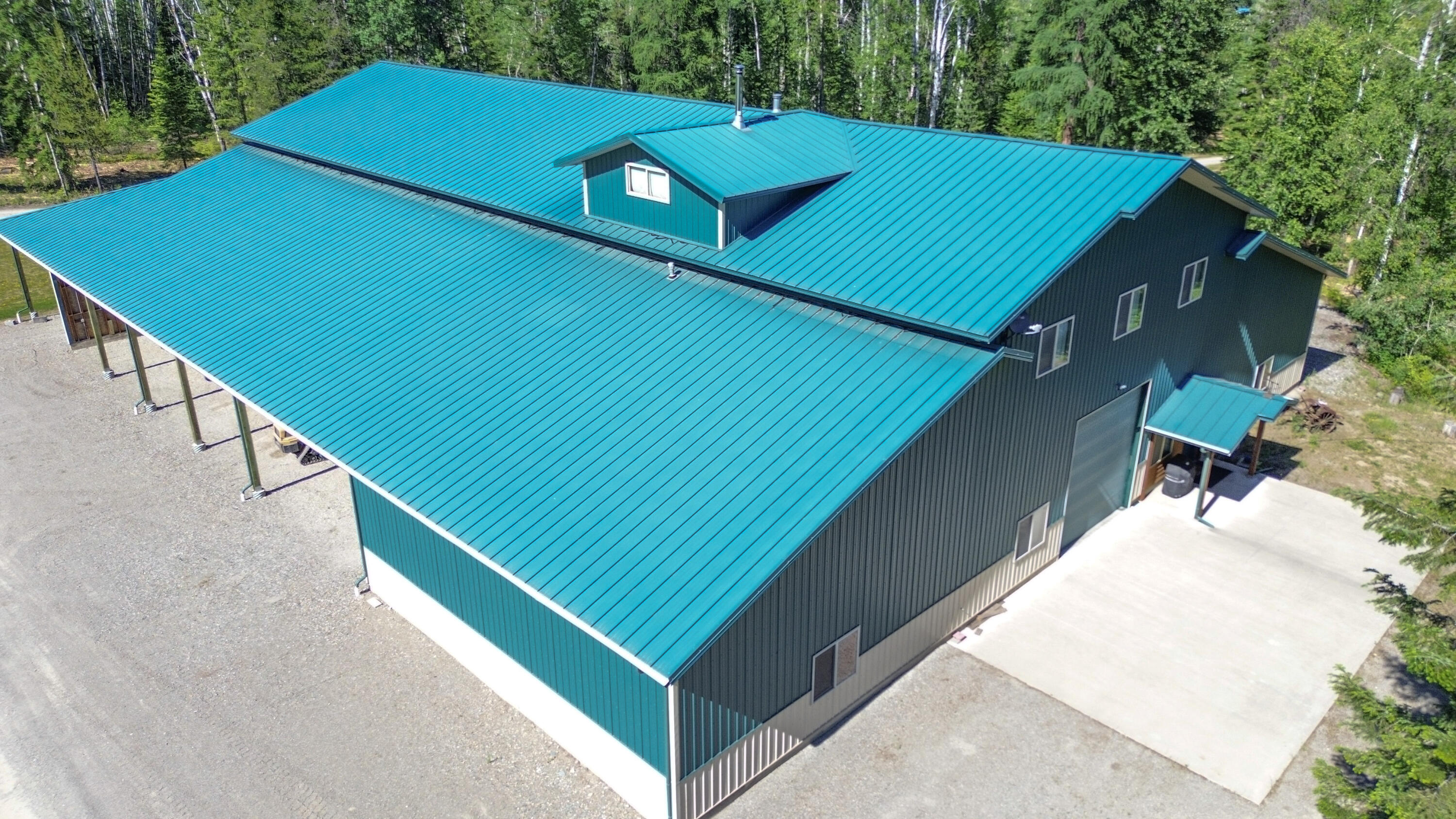 
                        Property photograph at
                        393958 HIGHWAY 20
                      