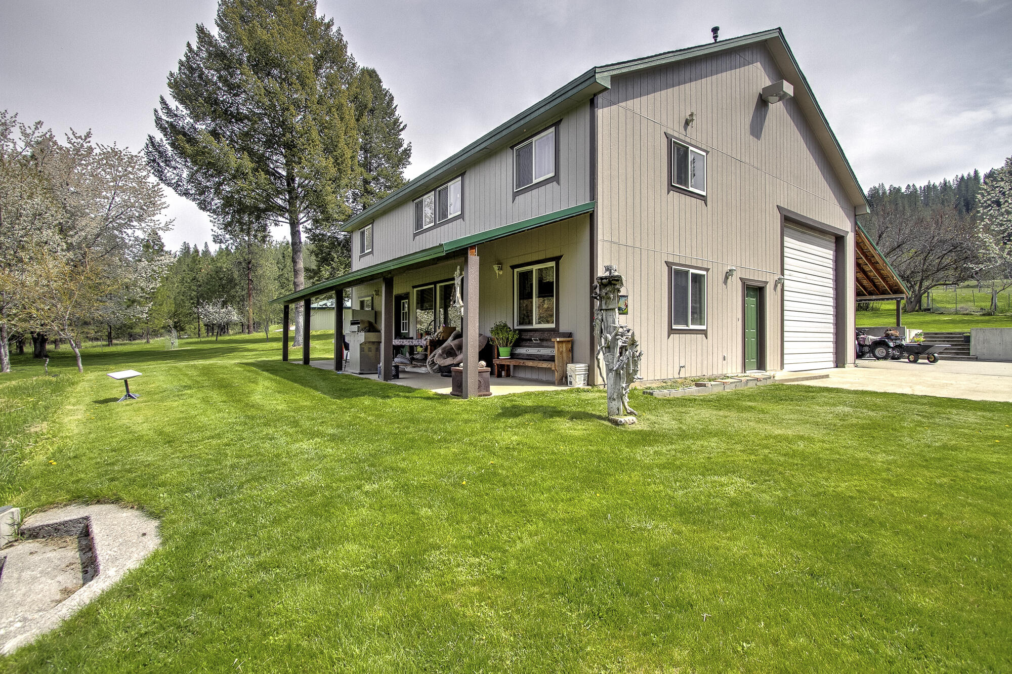 
                        Property photograph at
                        6731 RIVER WAY
                      