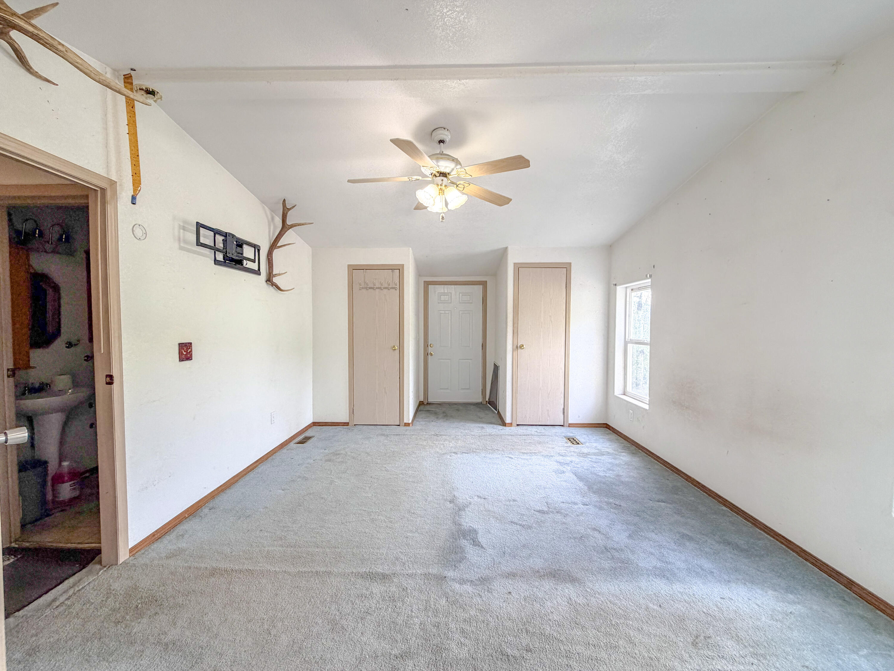 
                        Property photograph at
                        2897 MCNITT RD
                      