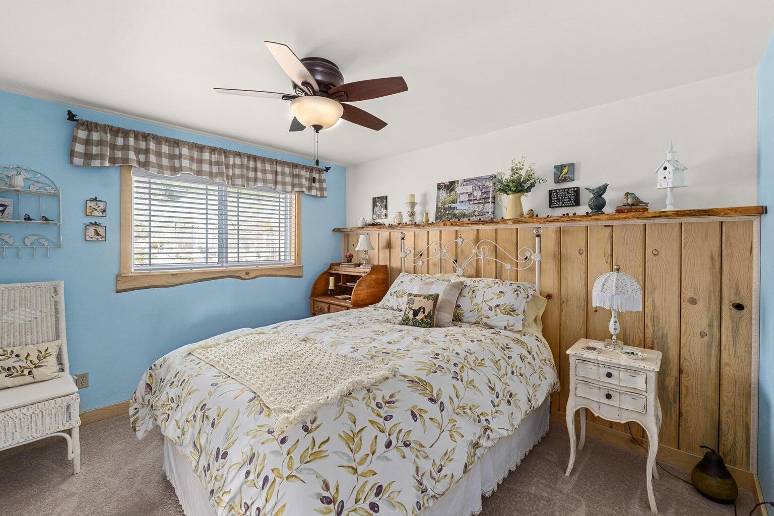 
                        Property photograph at
                        717 CONRAD HILL WAY
                      
