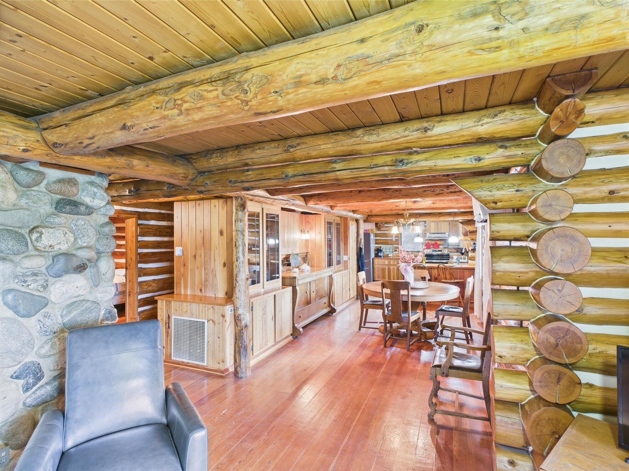 
                        Property photograph at
                        98 TALL TIMBER LN
                      