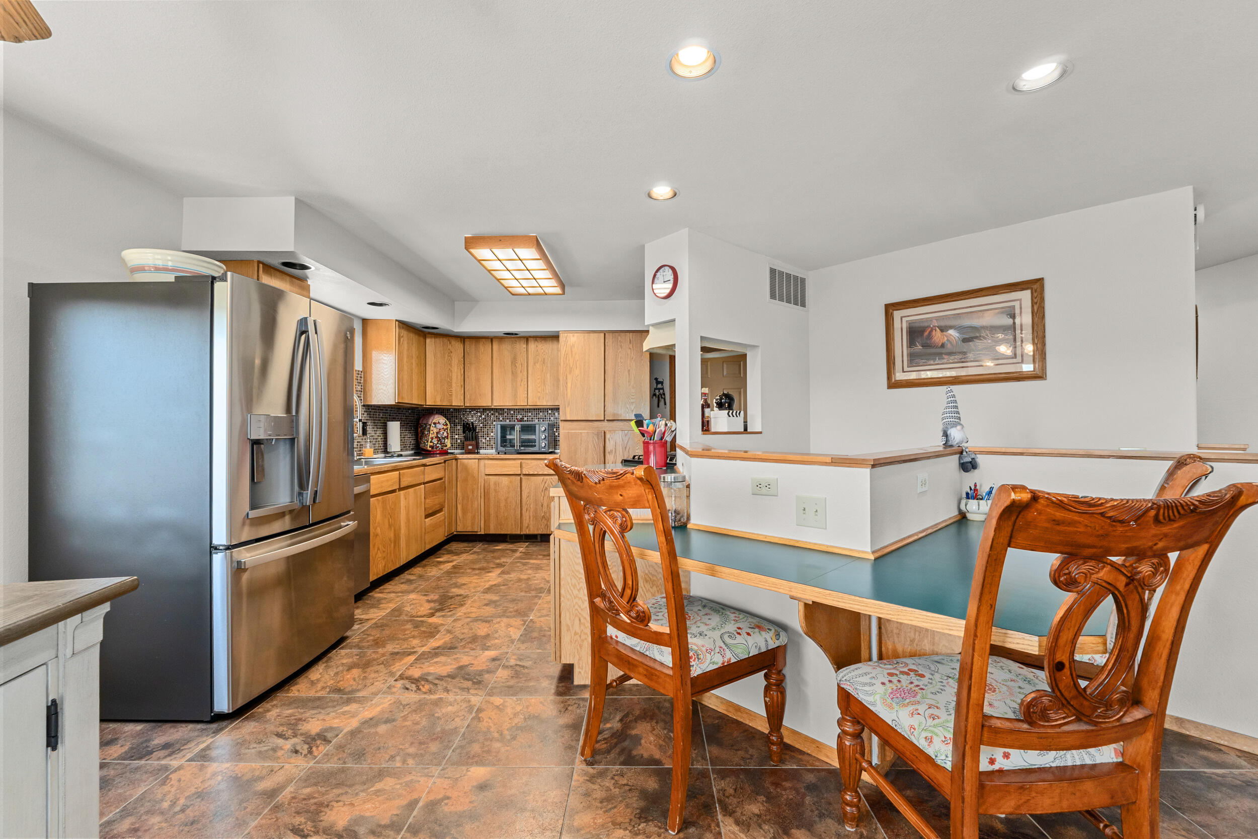 
                        Property photograph at
                        753 C ARDEN BUTTE RD
                      
