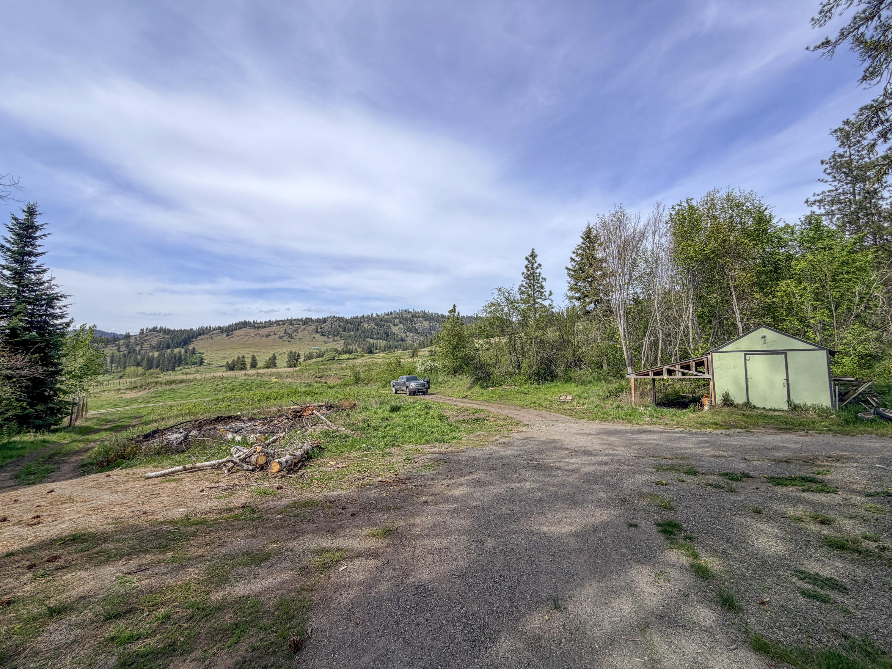 
                        Property photograph at
                        2897 MCNITT RD
                      