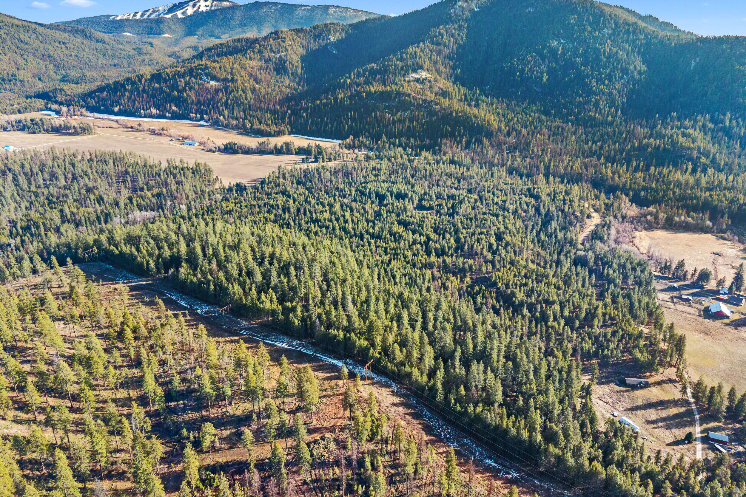 
                        Property photograph at
                        2845 BURNT VALLEY (18.5AC) RD
                      
